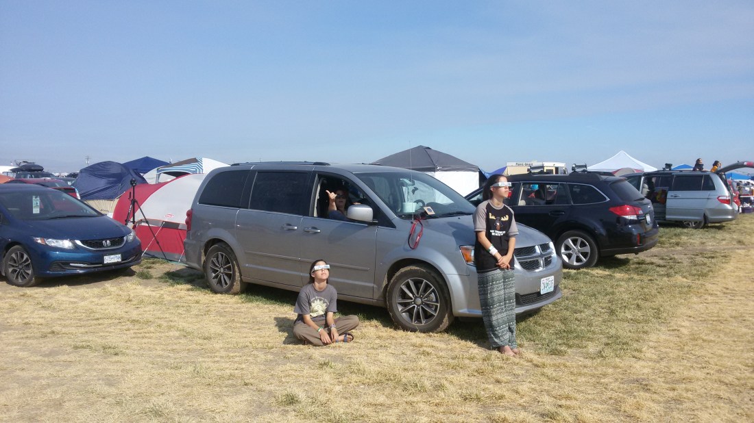 1410 - 21-08 - Waiting for the Eclipse 1